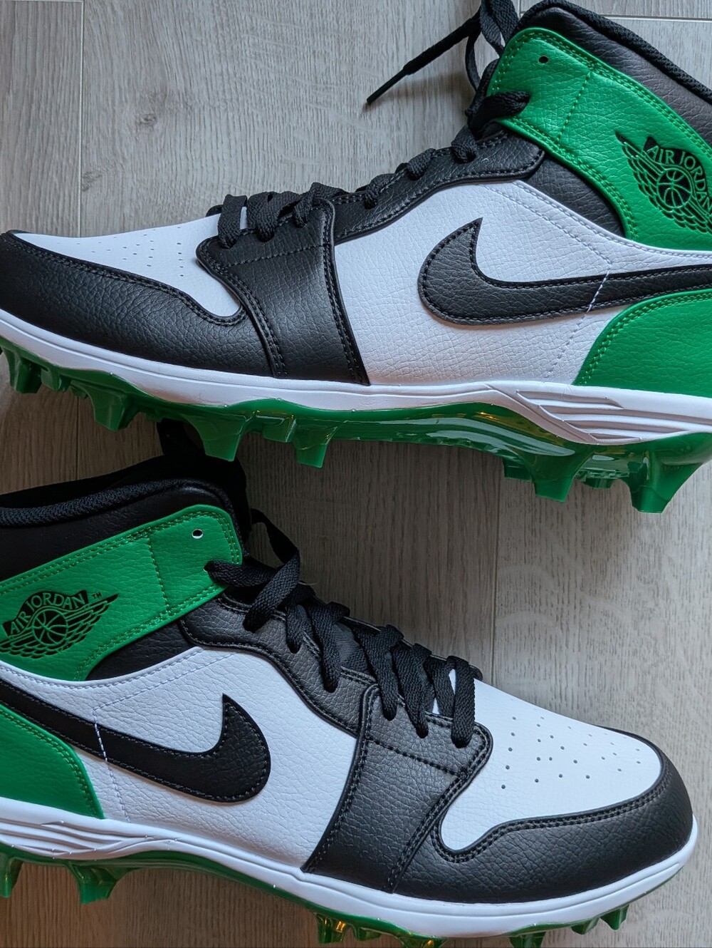 DS Air Jordan 1 TD Football Cleats Lucky Green White Black
